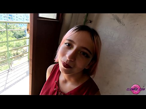 ❤️ Studentin saugt einen Fremden im Outback - Sperma auf seinem Gesicht ❤ Just porn bei de.pornodil.ru ❌